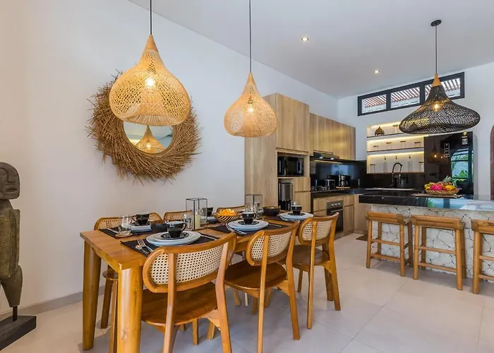 Luna 4br Dual Living, Pool & Bbq *