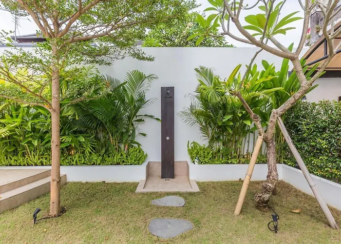 Luna 4br Dual Living, Pool & Bbq