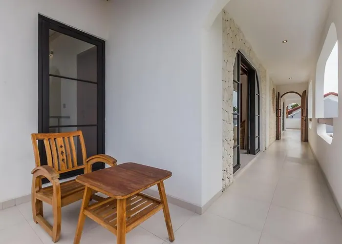 Luna 4br Dual Living, Pool & Bbq