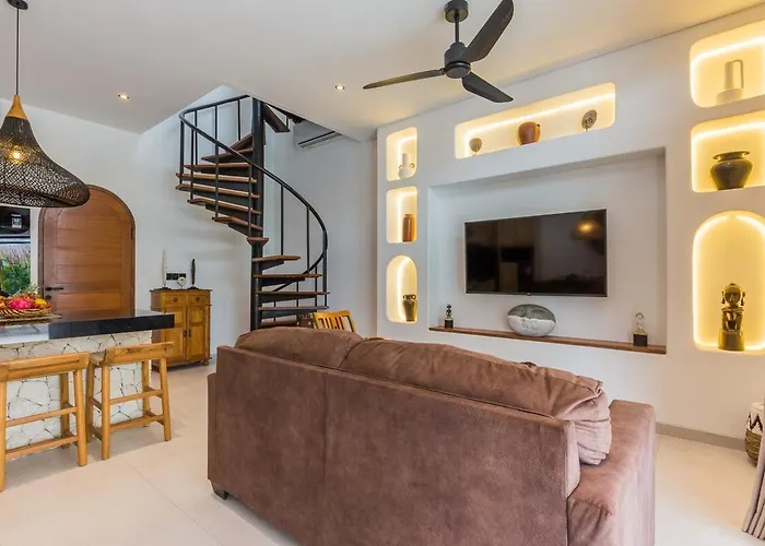 Luna 4br Dual Living, Pool & Bbq Seminyak