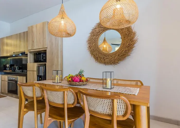 Luna 4br Dual Living, Pool & Bbq *